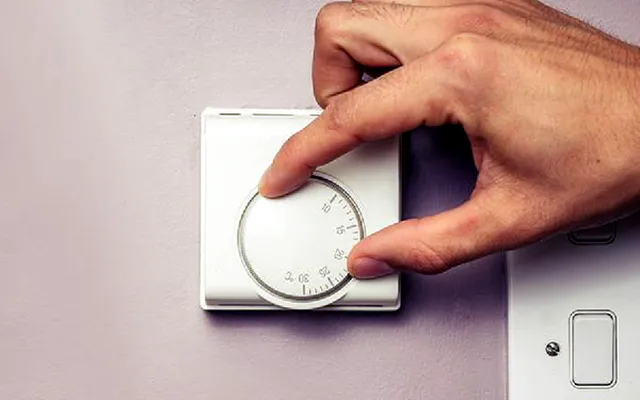 Термостат помогает контролировать температуру в квартире